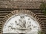 Vilniaus Švč. Mergelės Marijos Nekaltojo Prasidėjimo bažnyčia - fasado fragmentas